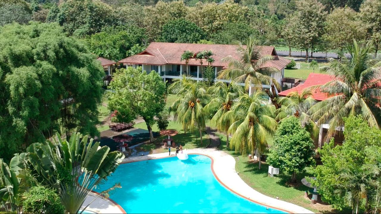 Panorama Country Langkawi Hotel Kuah Exterior foto